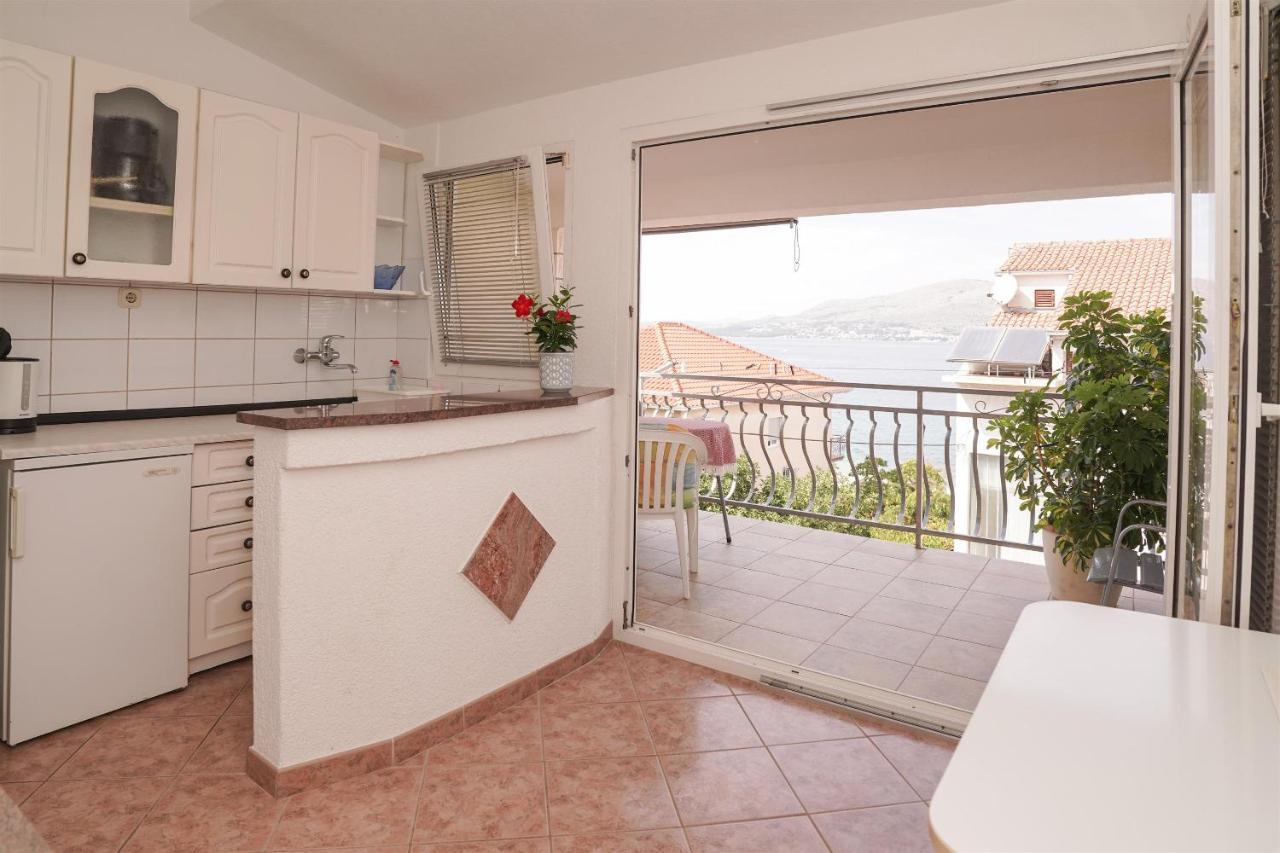 Apartments Mare Trogir Cameră foto