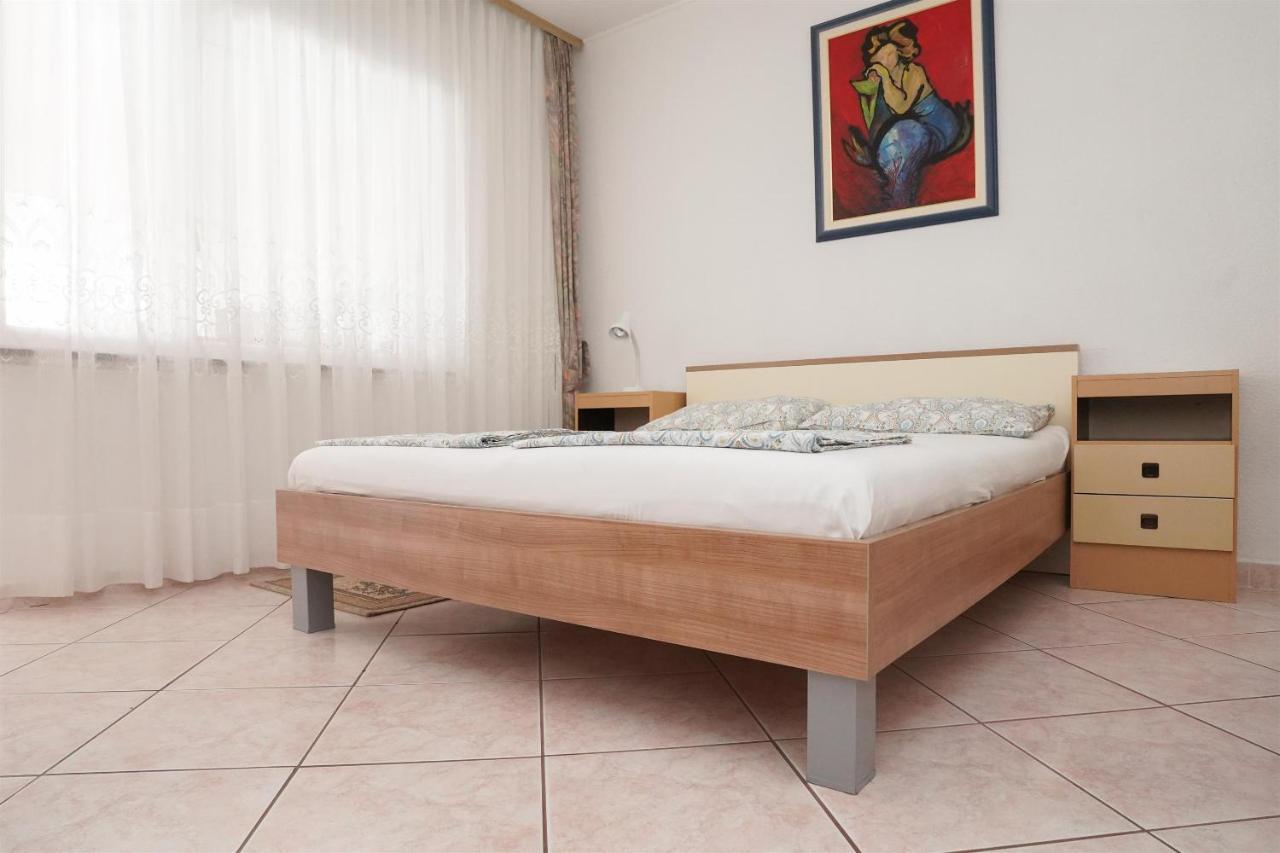 Apartments Mare Trogir Exterior foto