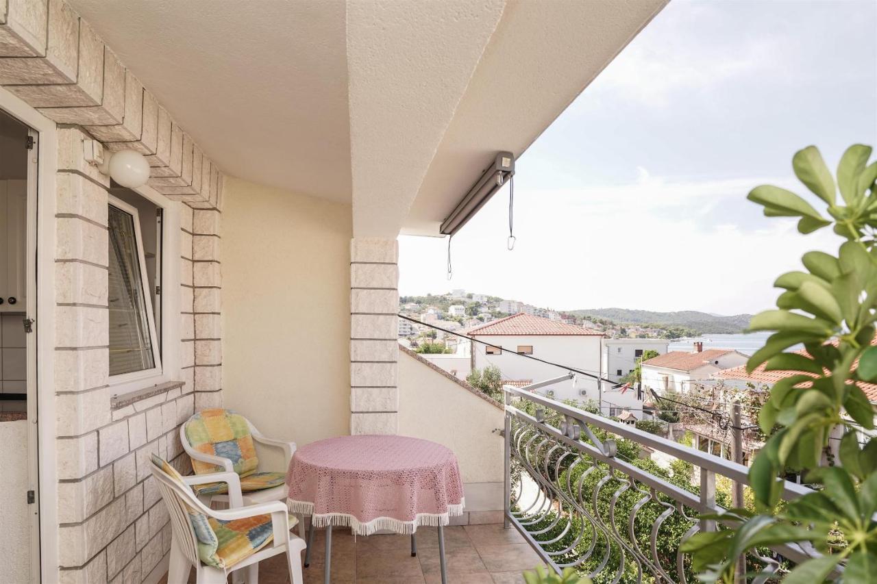 Apartments Mare Trogir Cameră foto